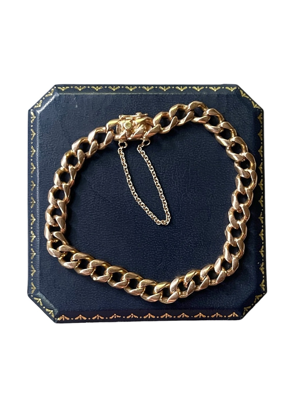 Stunning 18K Gold Chain Link Bracelet w/Box Clasp & Safety Chain